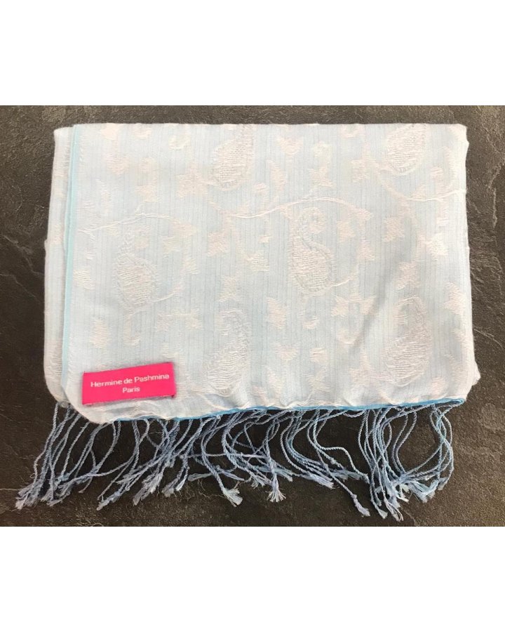 Pashmina ricamata azzurro cielo cashmere e seta | Hermine de Pashmina