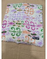 Kasjmier Himalaya Pashmina Empire-patroon Groen oranje roze op witte achtergrond